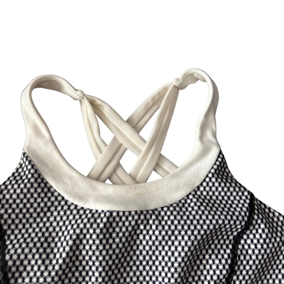 Lululemon Crossback Racer Tank – Size 6 - Picture 8 of 12